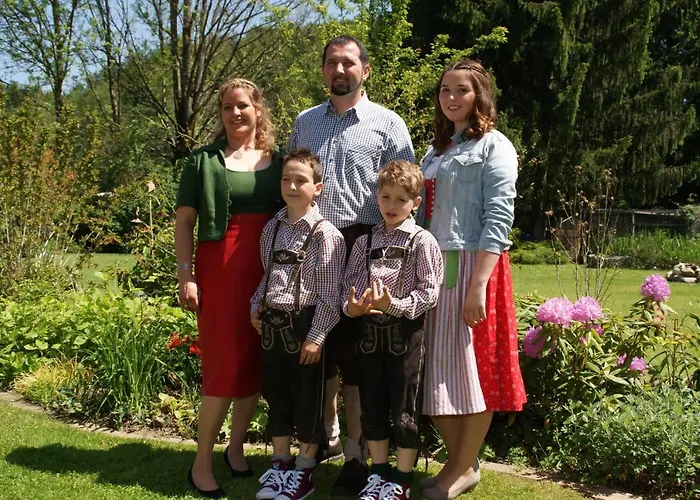 Weingut Lieschnegg 宾馆